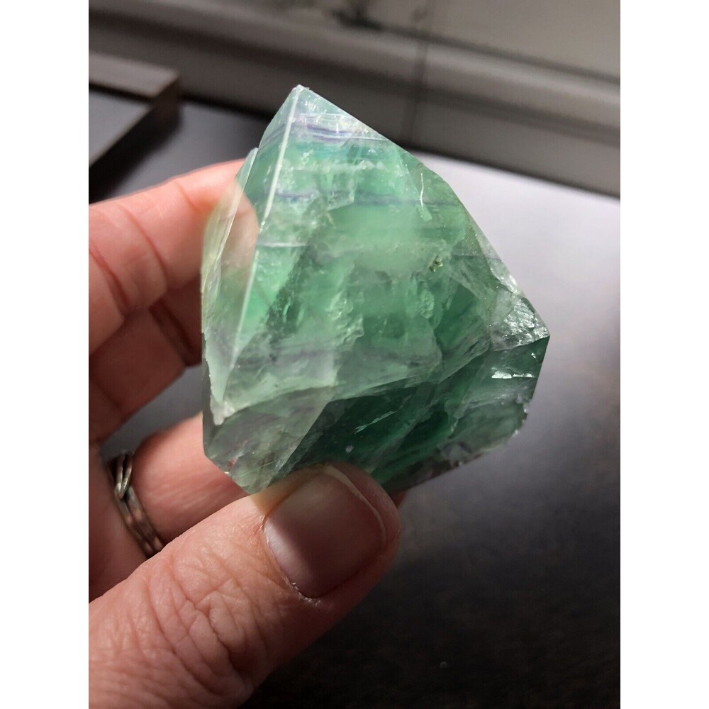 Green Fluorite Gorgeous Polished 6.5 Oz Mineral Specimen Paper Weight - Picture 3 of 12